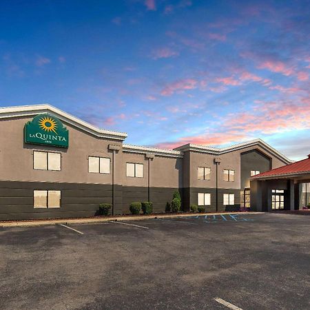 La Quinta Inn By Wyndham Decatur Alabama Exterior foto